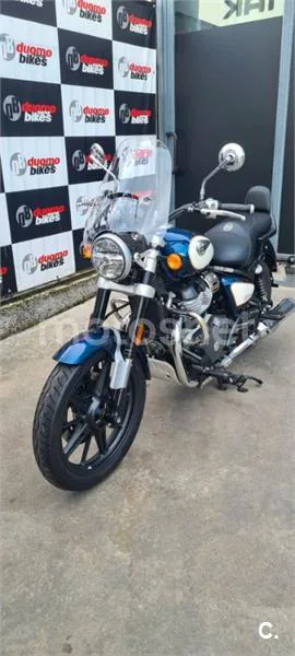 Royal Enfield Super Meteor 650 – Vista 4