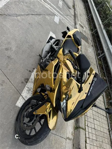 Honda CBR 500 R – Vista 7