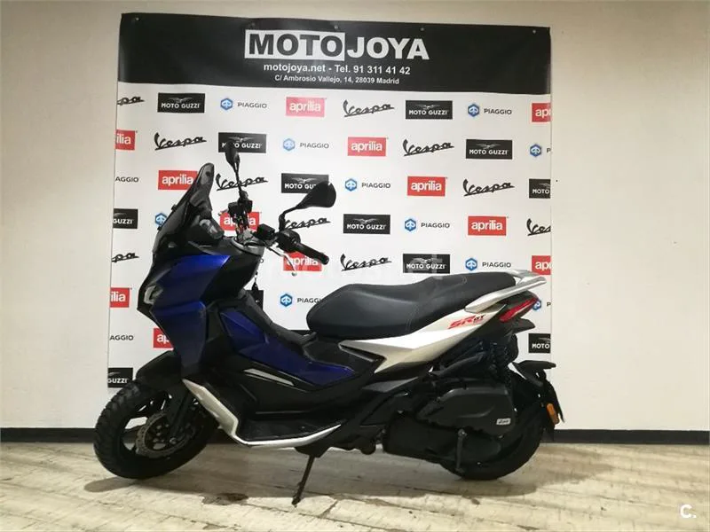 Aprilia SR GT 125 – Vista 8