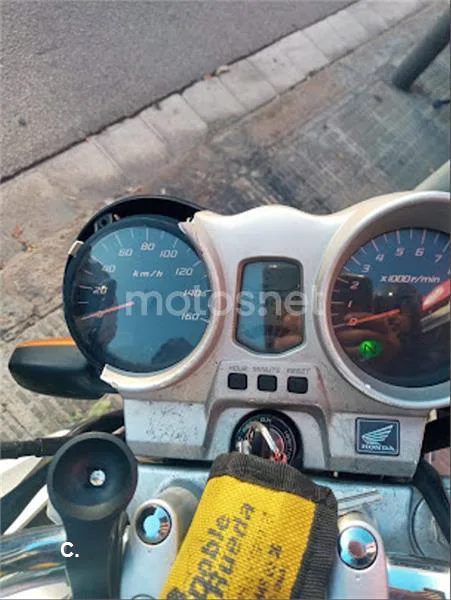 Honda CBF 250 – Vista 6