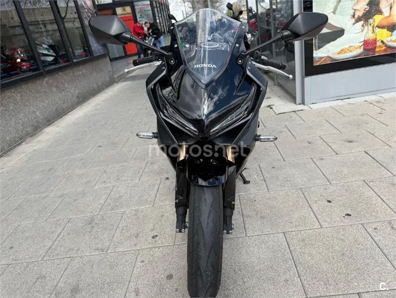 Honda CBR 650 R – Vista 6