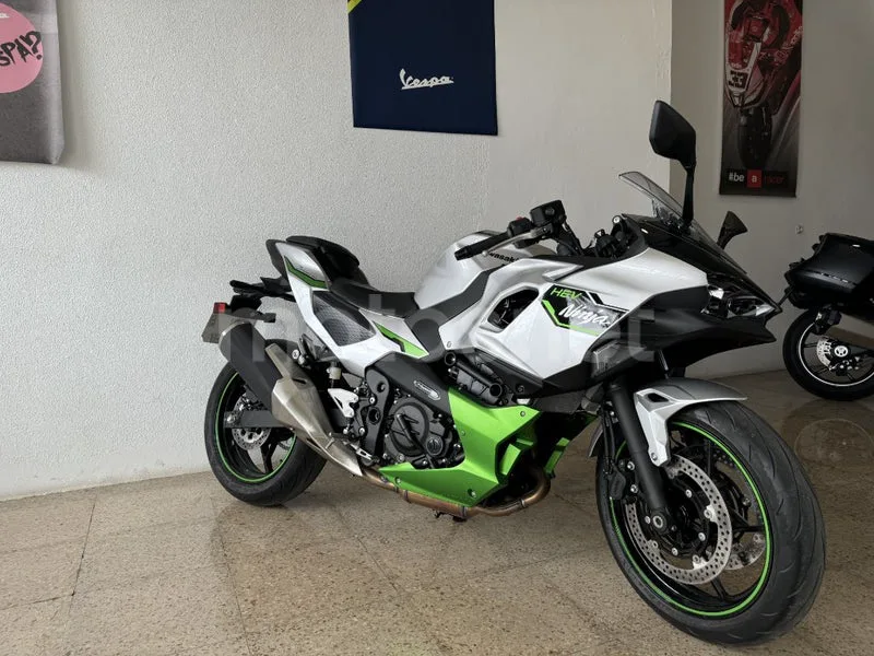 Kawasaki Ninja 7 Hybrid 5000 € 2024 Albacete - 1