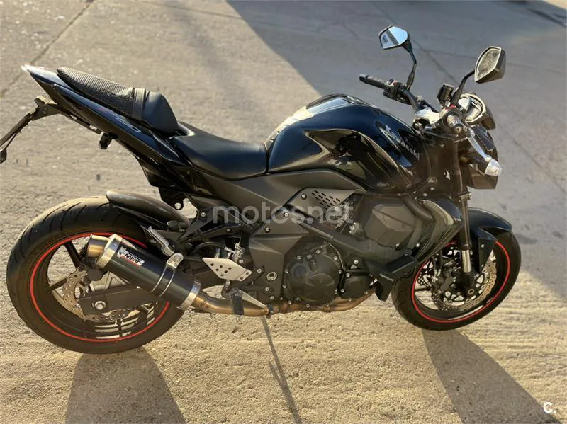 Kawasaki Z 750 – Vista 2