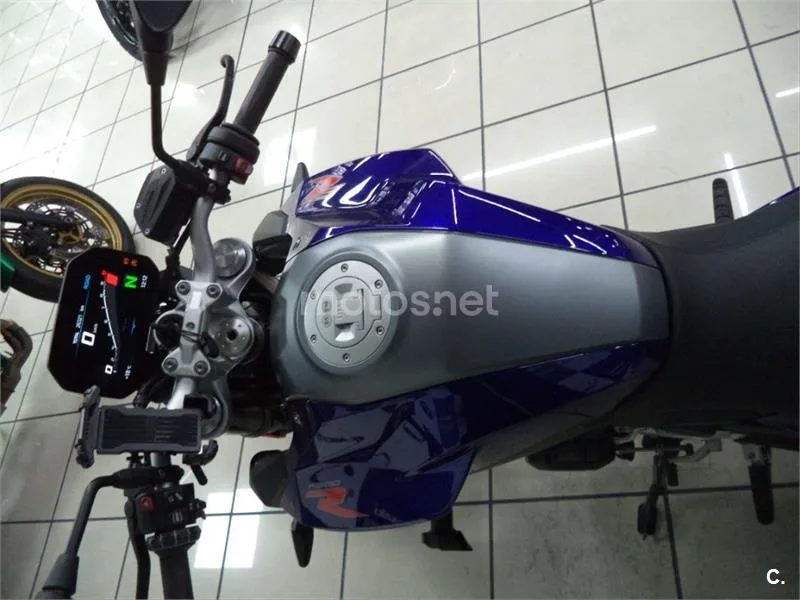 BMW F 900 R – Vista 9
