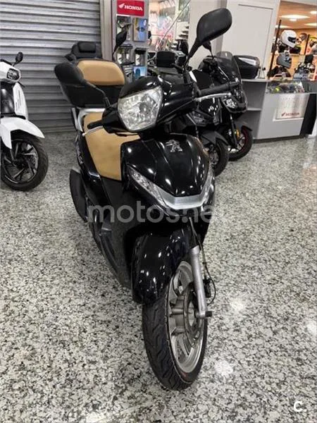 Peugeot Belville 125 – Vista 8