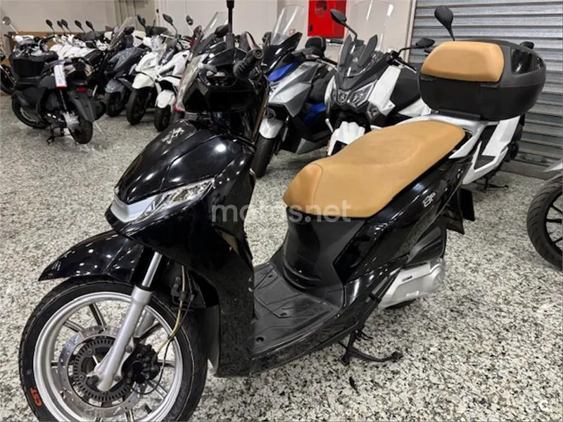 Peugeot Belville 125 – Vista 9