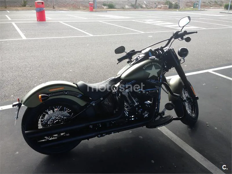 Harley-Davidson Softail Slim – Vista 7