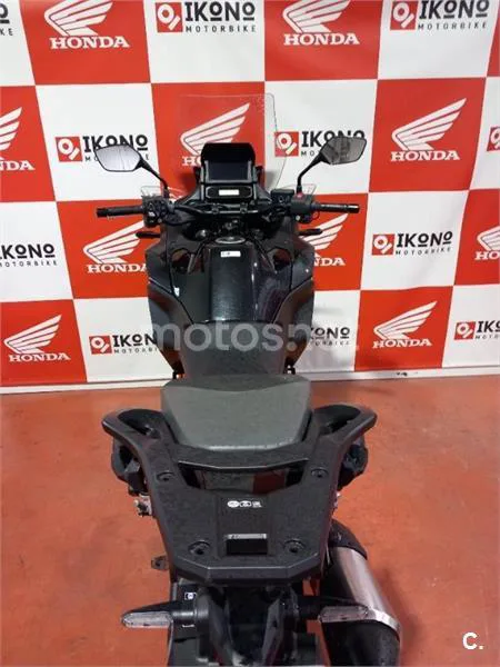 Honda NT1100 – Vista 4