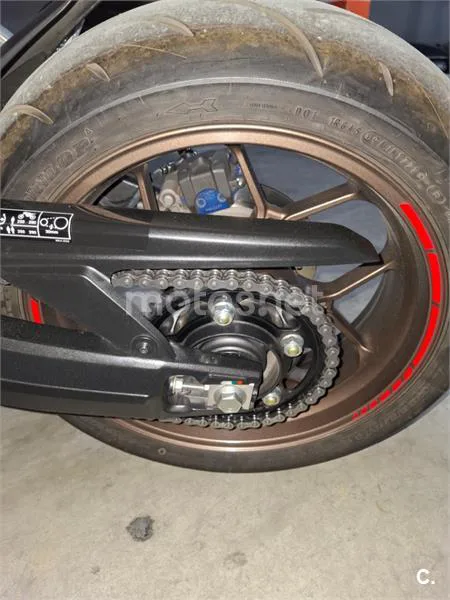 Honda CB 650 R – Vista 7