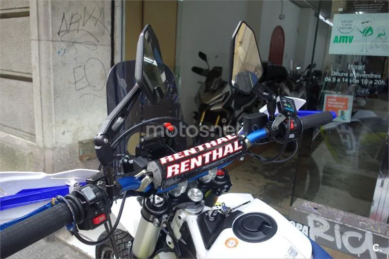 Husqvarna 701 Enduro – Vista 11