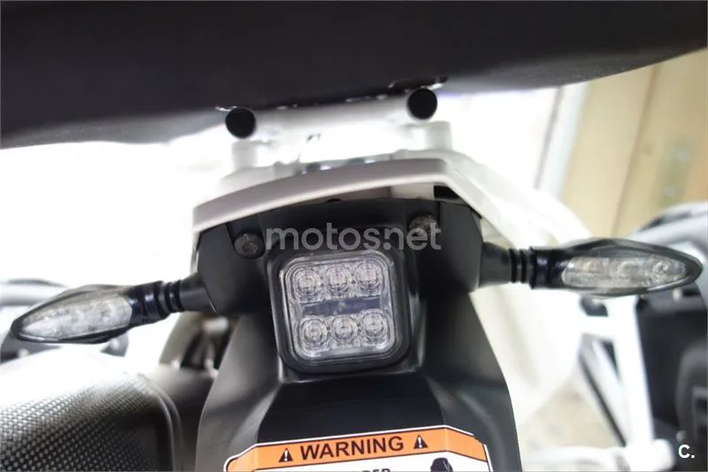 Husqvarna 701 Enduro – Vista 18