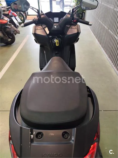 Kymco Super Dink 350 – Vista 5