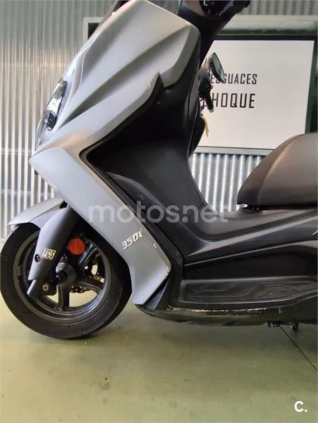 Kymco Super Dink 350 – Vista 6