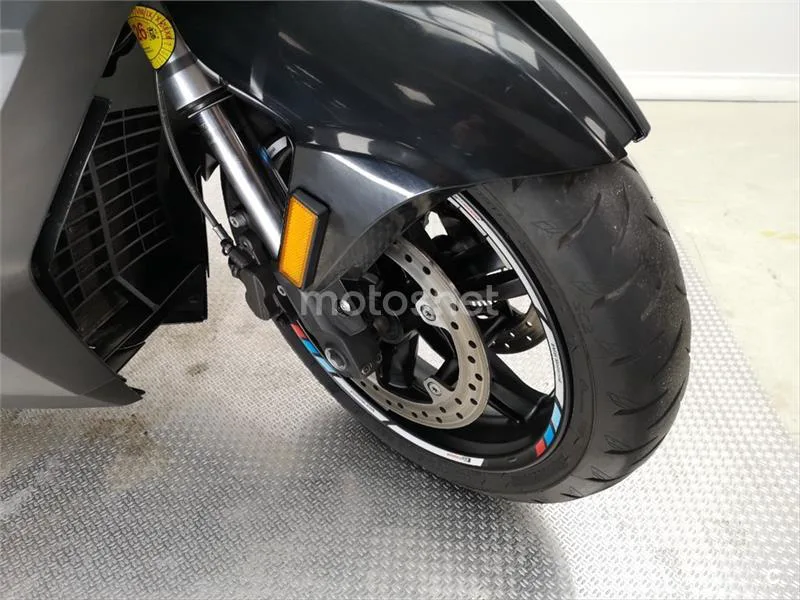BMW C 650 – Vista 10
