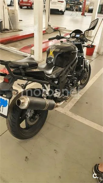 Hyosung GT 650i Comet – Vista 4