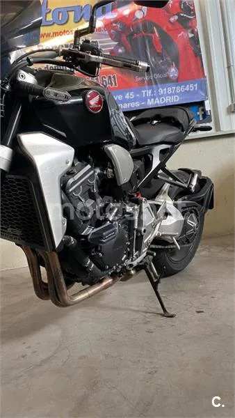 Honda CB 1000R – Vista 5