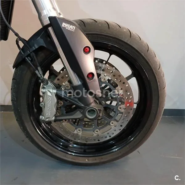 Ducati Hypermotard – Vista 13