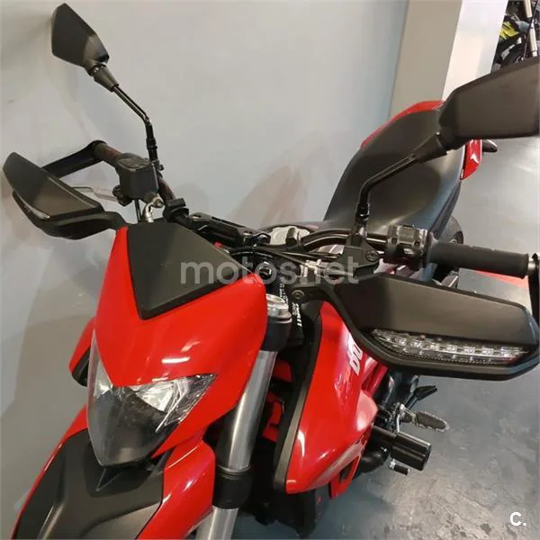 Ducati Hypermotard – Vista 8