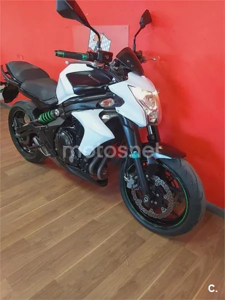 Kawasaki ER-6N – Vista 3