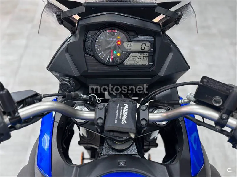 Suzuki V-Strom 650 – Vista 8