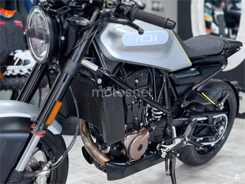 Husqvarna Vitpilen – Vista 6