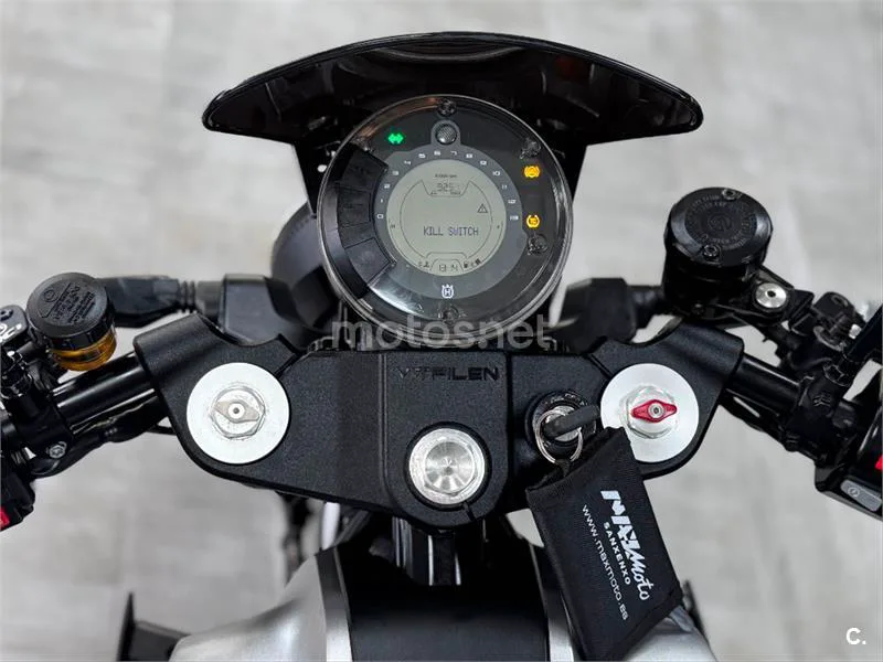 Husqvarna Vitpilen – Vista 8