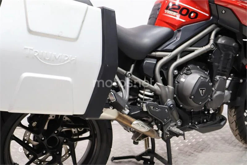 Triumph Tiger Explorer 1200 – Vista 15