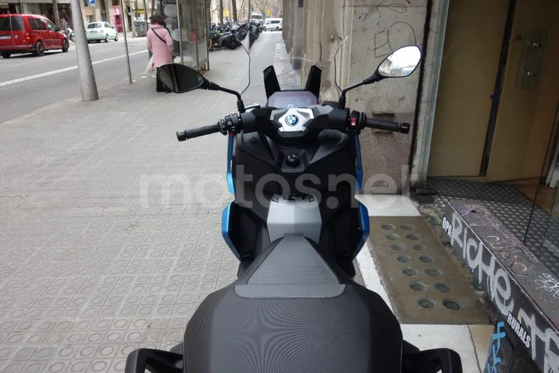 BMW C 400 X – Vista 16