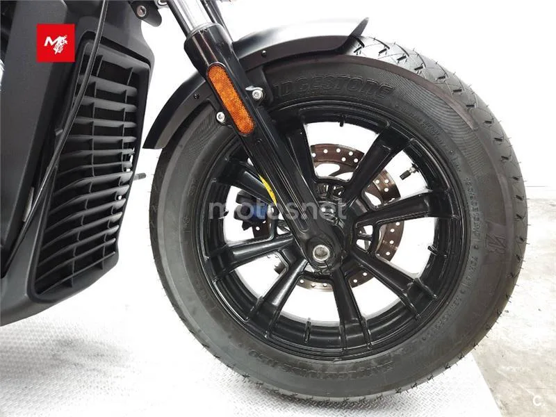 Indian Scout – Vista 11