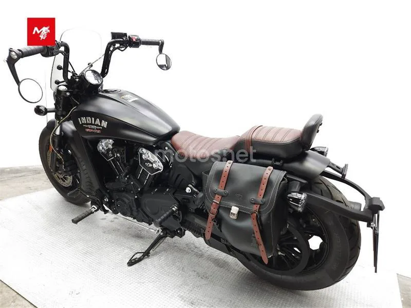 Indian Scout – Vista 17