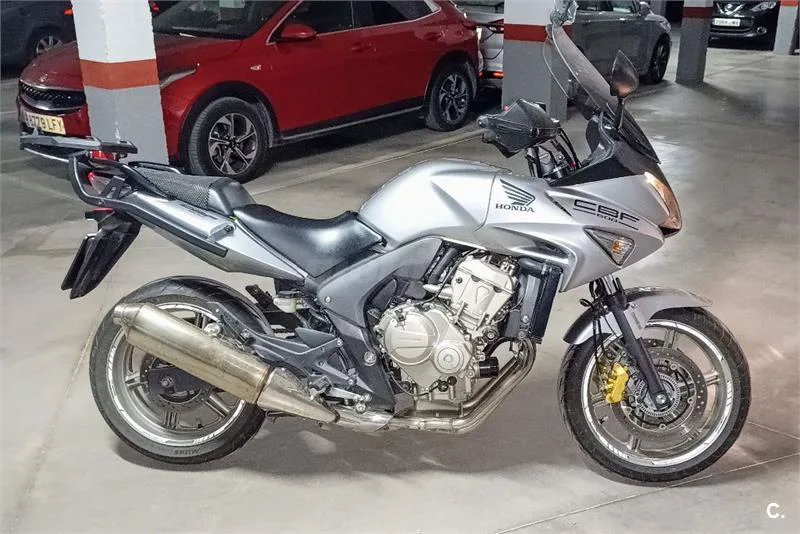 Honda CBF 600S – Vista 4