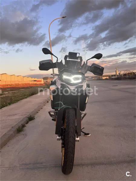 BMW F 850 – Vista 4