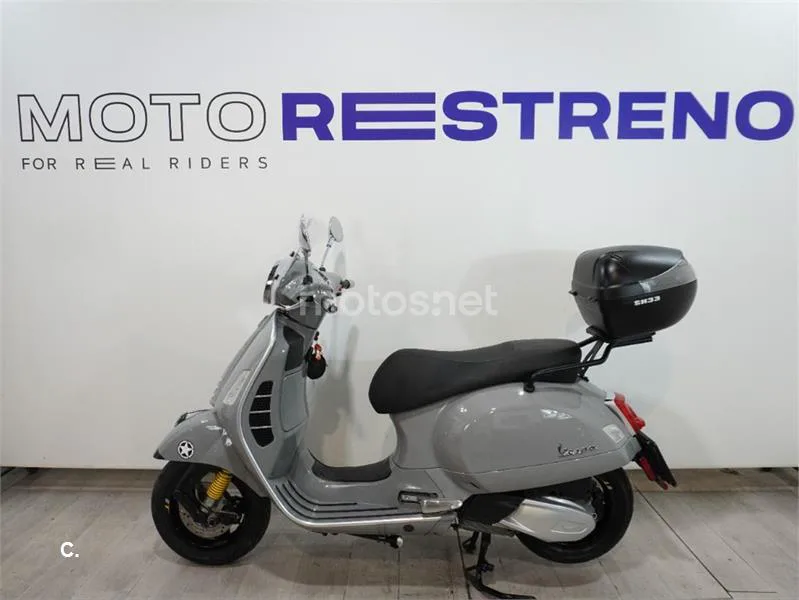Vespa GTS Super 300 – Vista 5