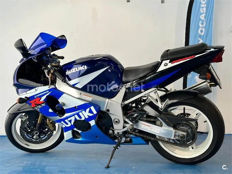 Suzuki GSX-R1000 – Vista 4
