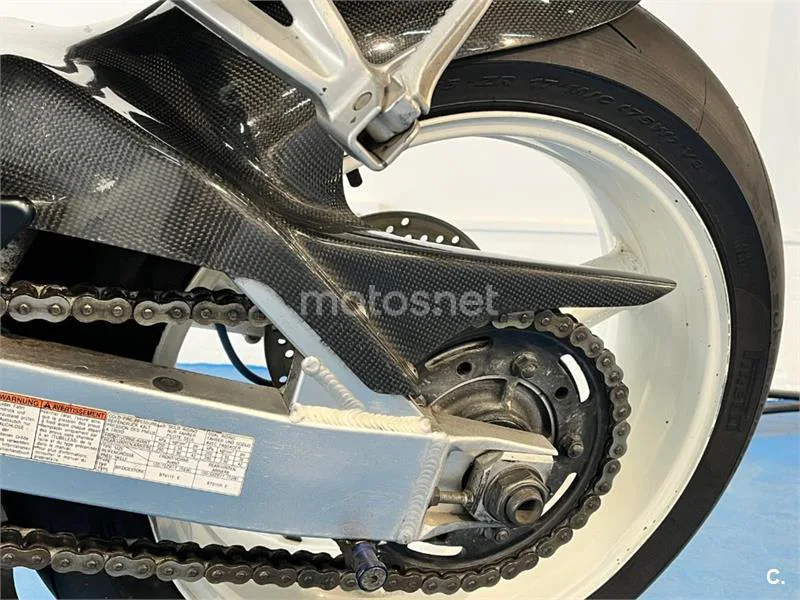 Suzuki GSX-R1000 – Vista 35