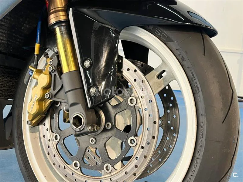 Suzuki GSX-R1000 – Vista 8