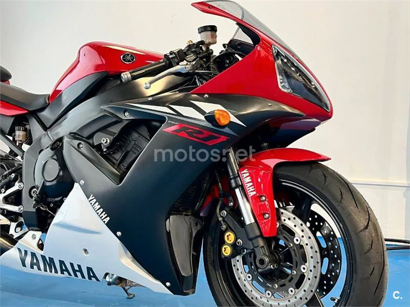 Yamaha R1 – Vista 5