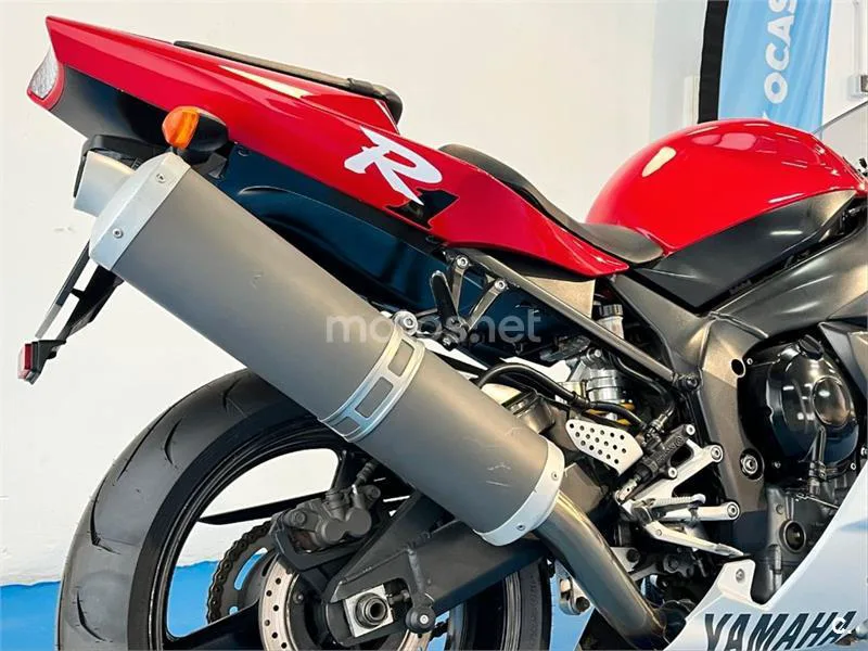 Yamaha R1 – Vista 6