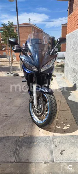 Yamaha FZ6 S – Vista 6