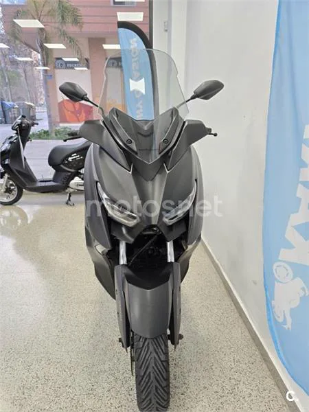 Yamaha XMAX 300 – Vista 3