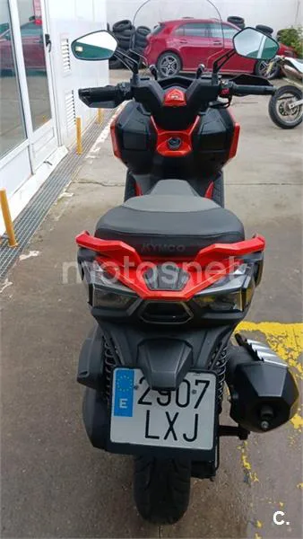 Kymco DTX 350 – Vista 4
