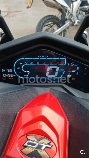 Kymco DTX 350 – Vista 5