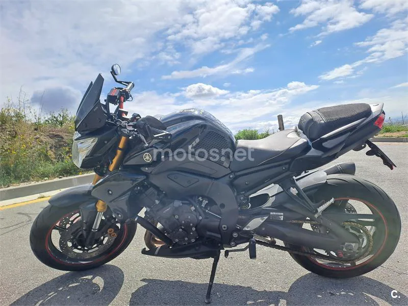 Yamaha FZ8 N Sport – Vista 2