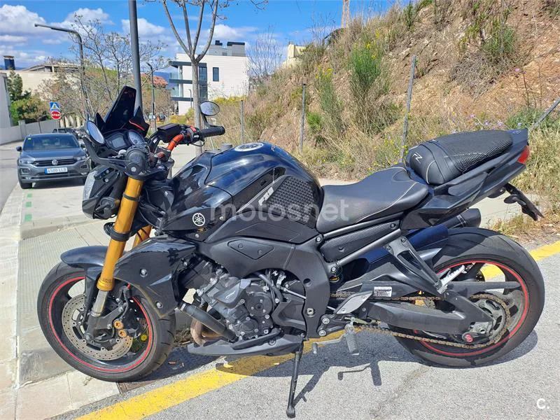 Yamaha FZ8 N Sport – Vista 3