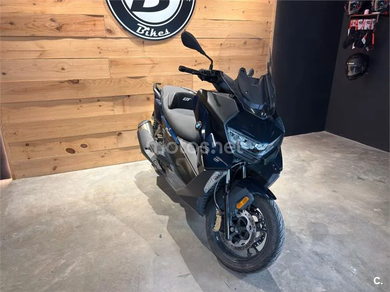 BMW C 400 GT – Vista 7