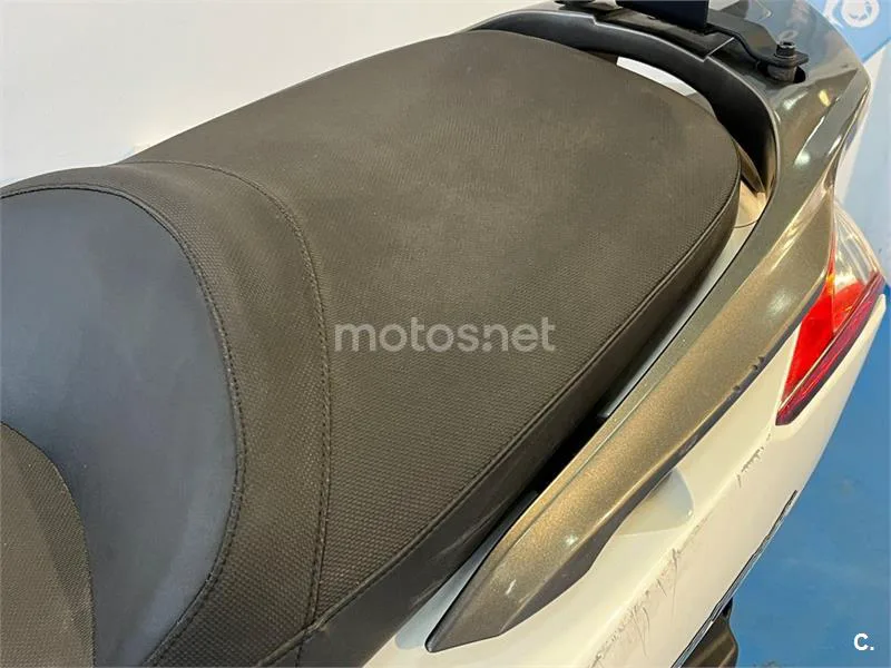 Kymco Super Dink 300 – Vista 27