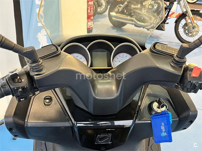 Kymco Super Dink 300 – Vista 38