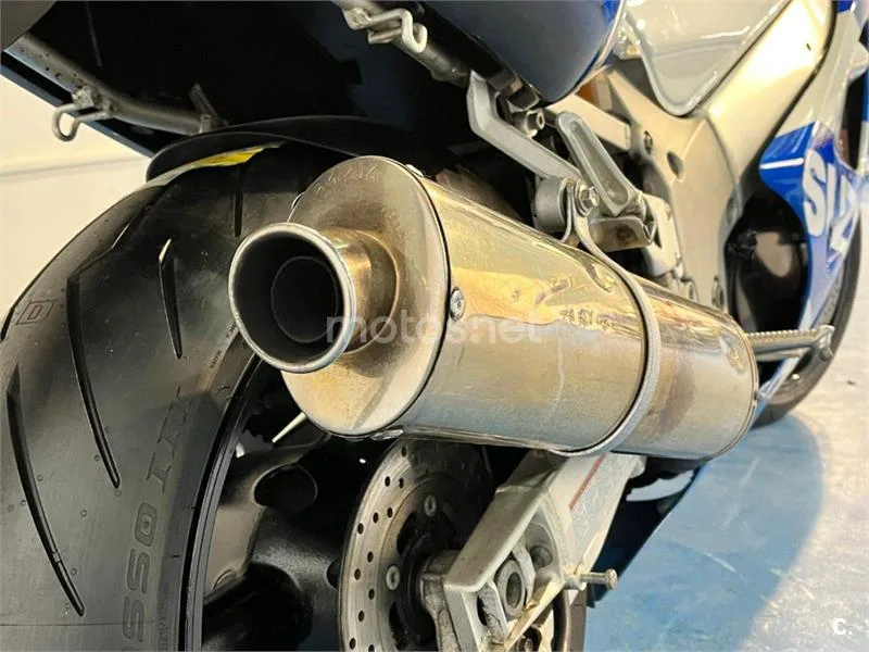 Suzuki GSX-R600 – Vista 16