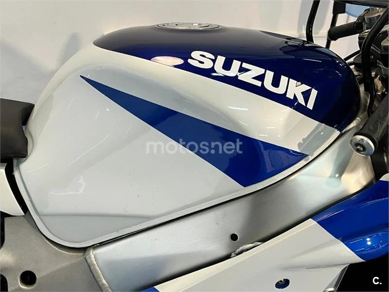 Suzuki GSX-R600 – Vista 20
