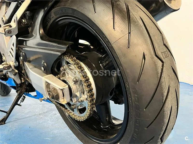 Suzuki GSX-R600 – Vista 29